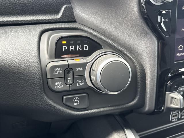 2026 Ram 1500 Big Horn Crew Cab 4x4 64 Box