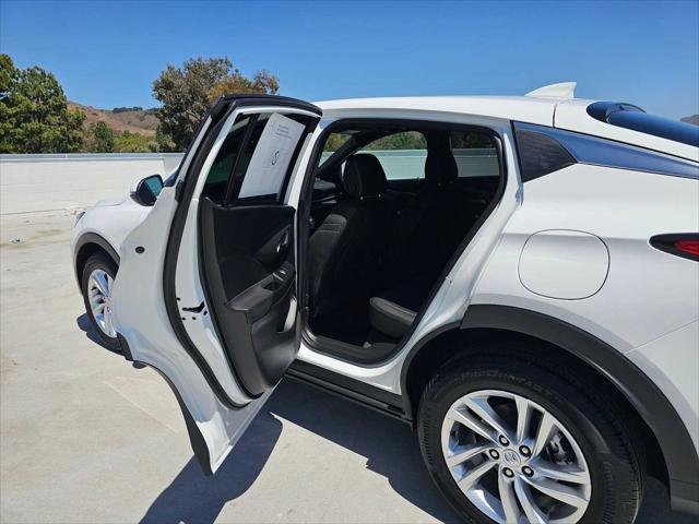 2026 Buick NV Preferred FWD