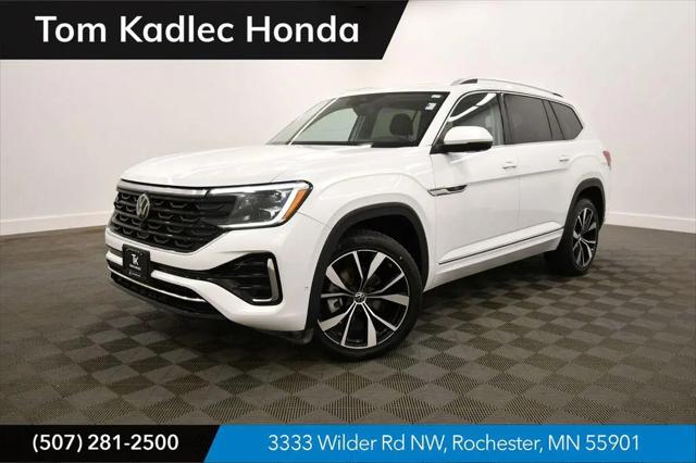 2024 Volkswagen Atlas 2.0T SEL Premium R-Line for sale in Rochester, MN