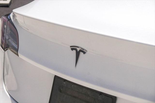 2021 Tesla Model 3 Standard Range Plus Rear-Wheel Drive