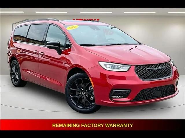 2025 Chrysler Pacifica Limited AWD for sale in Nebraska City, NE