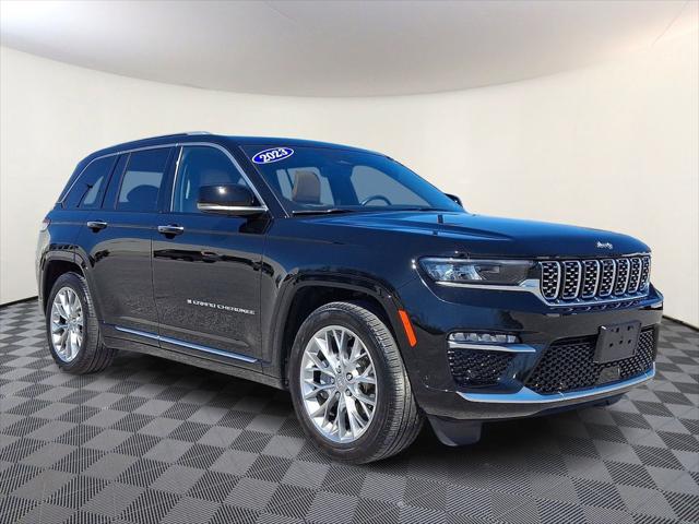 2023 Jeep Grand Cherokee Summit 4x4 for sale in Muncy, PA