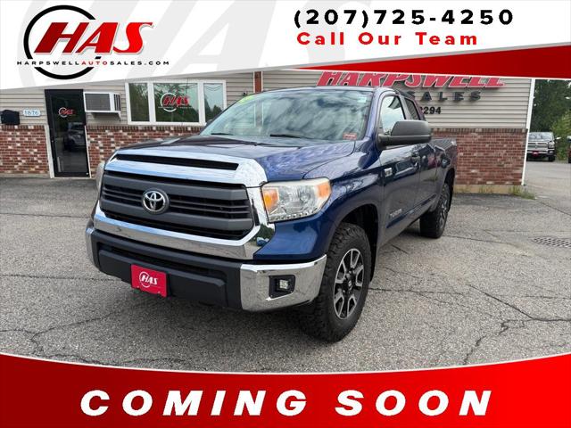 2014 Toyota Tundra SR5 5.7L V8 for sale in Brunswick, ME