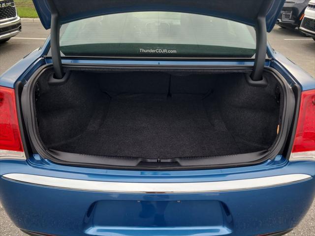 2021 Chrysler 300 Touring