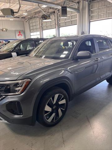 2024 Volkswagen Atlas Cross Sport SE w/Tech