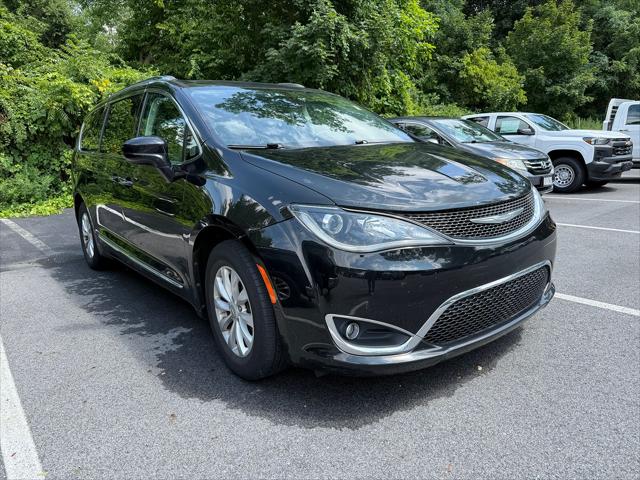 2018 Chrysler Pacifica Touring L for sale in Poughkeepsie, NY