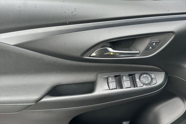2026 Buick NV Preferred FWD