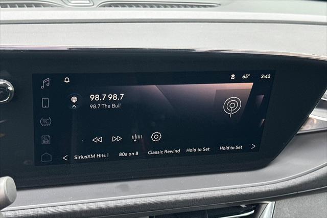 2026 Buick NV Preferred FWD