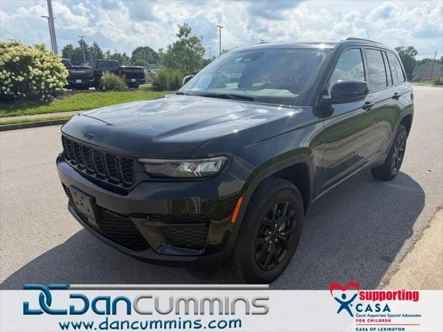 2025 Jeep Grand Cherokee Altitude 4x4 for sale in Paris, KY