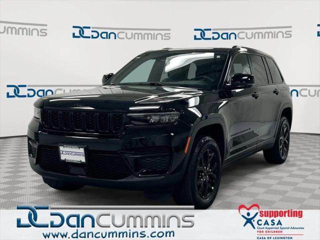 2025 Jeep Grand Cherokee Altitude 4x4 for sale in Paris, KY