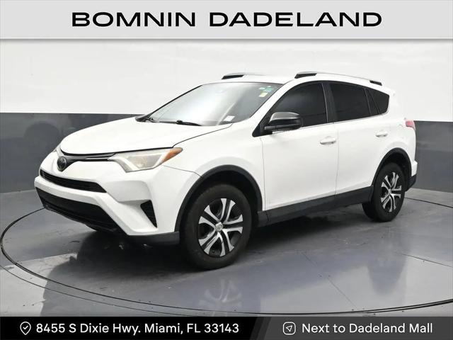 2018 Toyota RAV4 LE for sale in Miami, FL