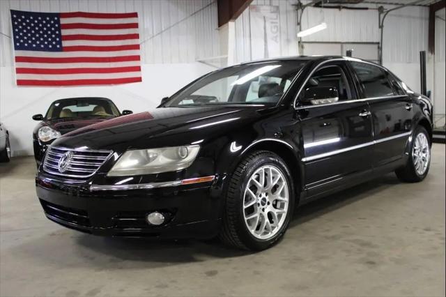 2004 Volkswagen Phaeton V8 for sale in Grand Rapids, MI