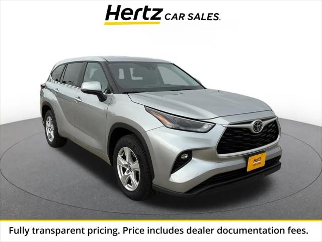 2025 Toyota Highlander LE for sale in Des Plaines, IL