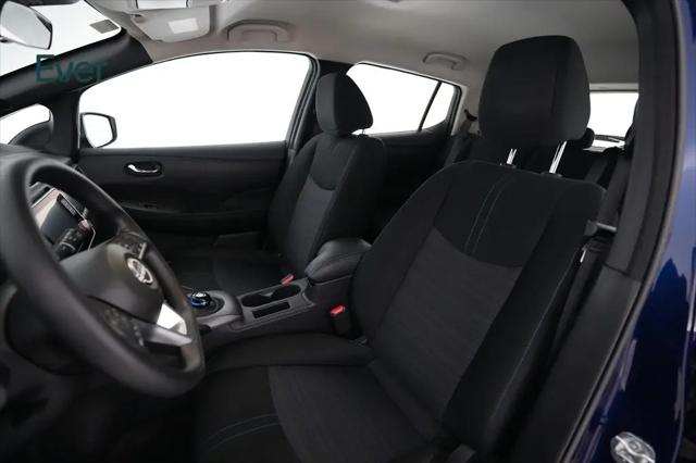 2025 Nissan LEAF S