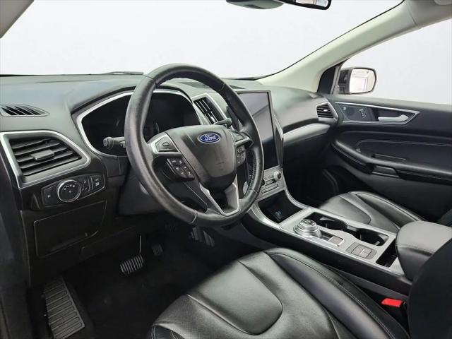 2021 Ford Edge Titanium