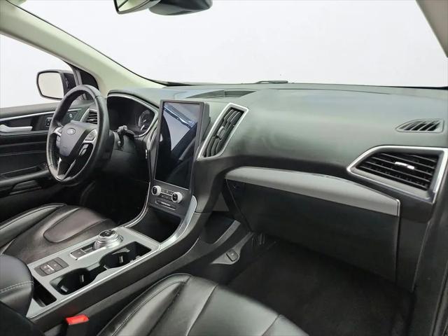 2021 Ford Edge Titanium