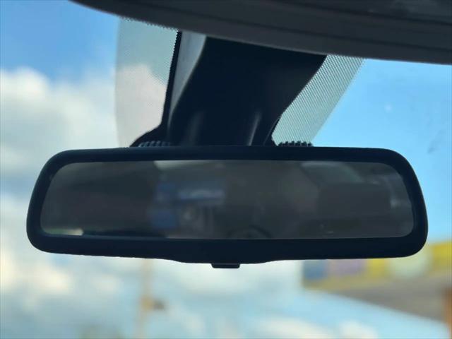 2015 Chrysler 200 LX