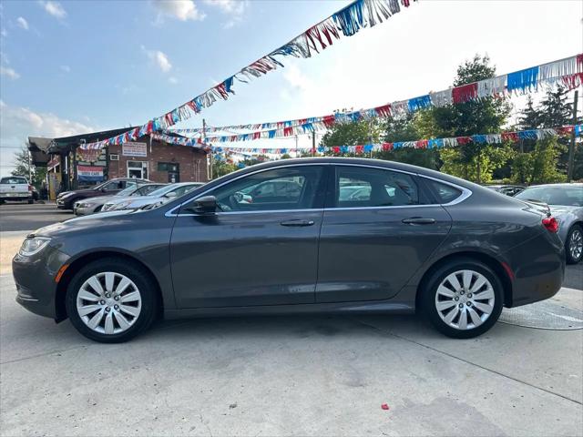 2015 Chrysler 200 LX