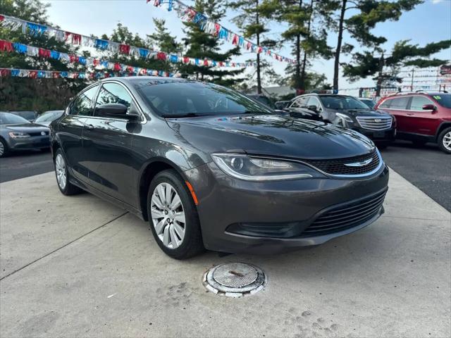 2015 Chrysler 200 LX