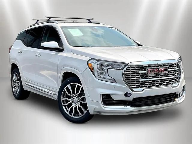 2023 GMC Terrain AWD Denali