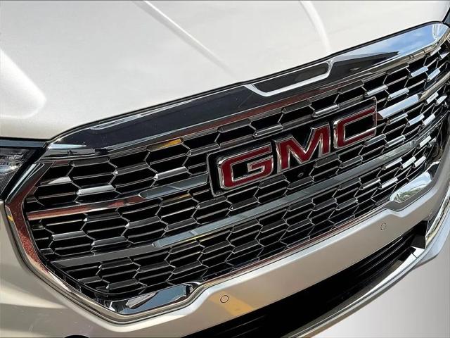 2023 GMC Terrain AWD Denali