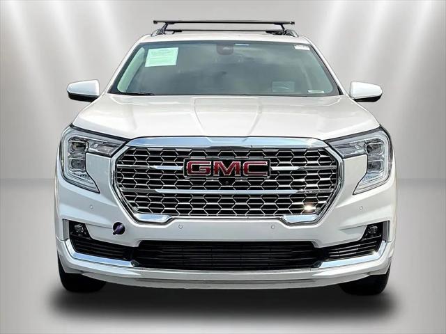 2023 GMC Terrain AWD Denali