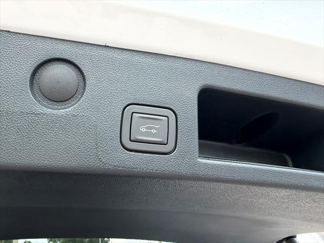 2027 Chevrolet Equinox FWD LT