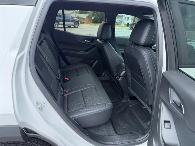 2027 Chevrolet Equinox FWD LT