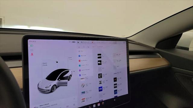 2021 Tesla Model 3 Standard Range Plus Rear-Wheel Drive