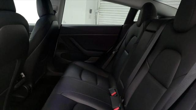 2021 Tesla Model 3 Standard Range Plus Rear-Wheel Drive