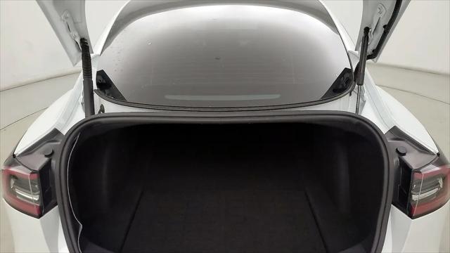 2021 Tesla Model 3 Standard Range Plus Rear-Wheel Drive