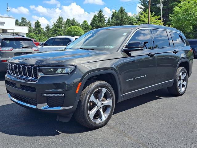 2023 Jeep Grand Cherokee L Limited 4x4 2023 Jeep Grand Cherokee L Limited 4x4