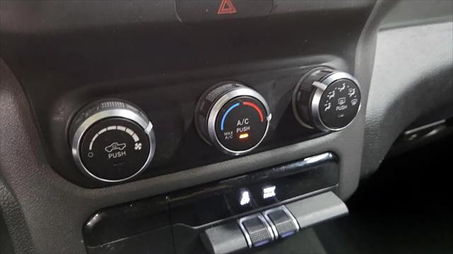 2021 Ram 1500 Big Horn Crew Cab 4x4 5'7" Box