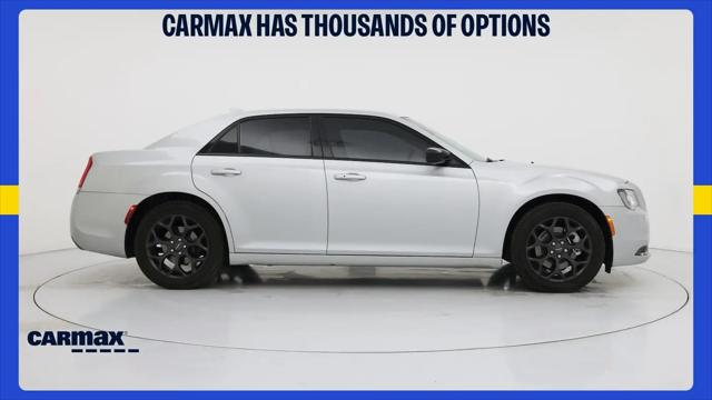 2019 Chrysler 300 Touring