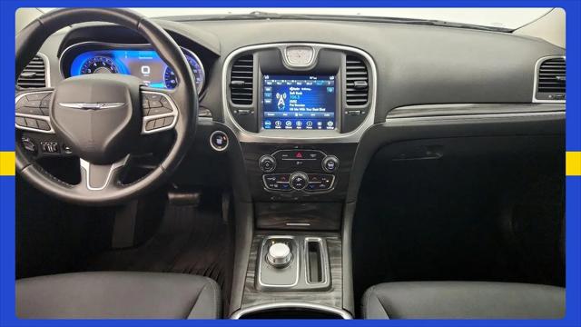 2019 Chrysler 300 Touring