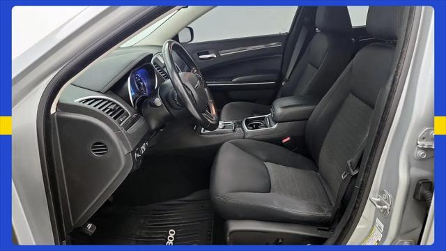 2019 Chrysler 300 Touring