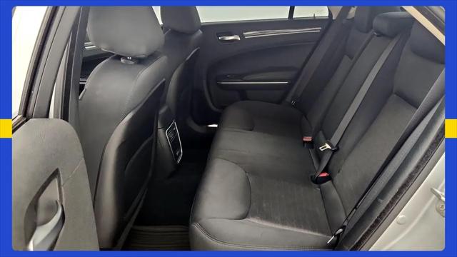 2019 Chrysler 300 Touring
