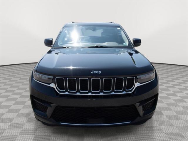 2023 Jeep Grand Cherokee Laredo 4x4