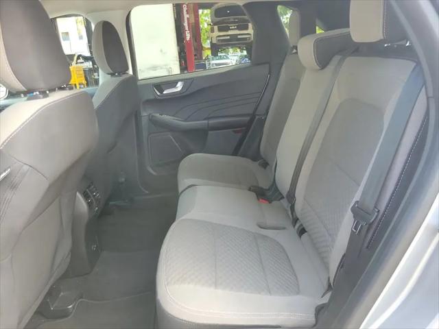 2021 Ford Escape SE Hybrid