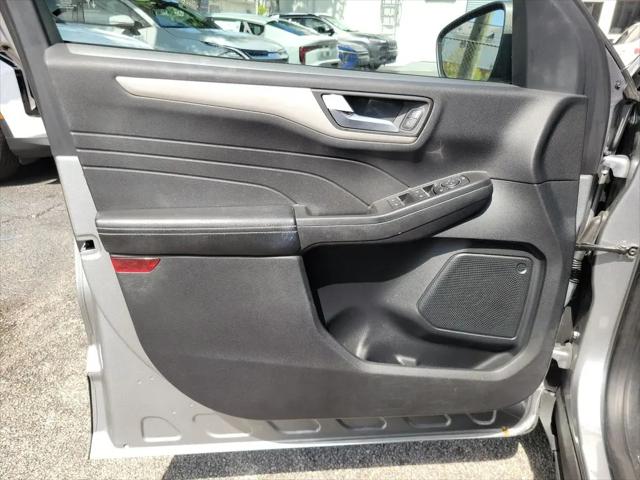 2021 Ford Escape SE Hybrid