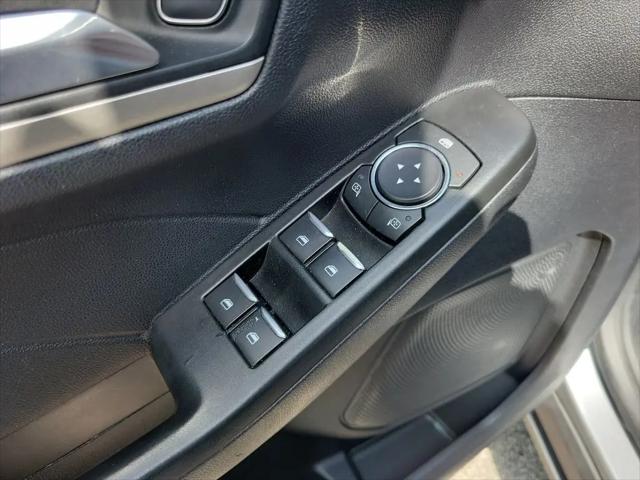 2021 Ford Escape SE Hybrid