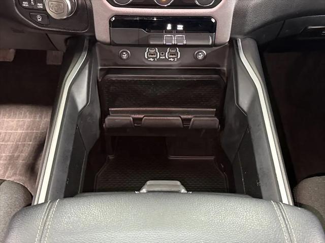 2021 Ram 1500 Big Horn Crew Cab 4x4 5'7" Box