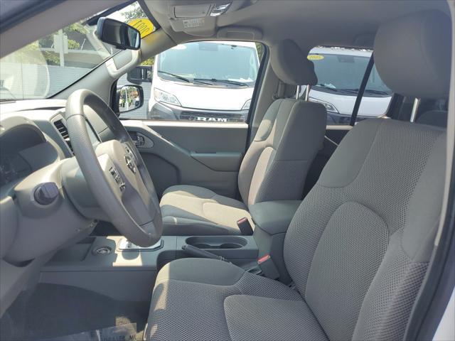 2021 Nissan Frontier Crew Cab SV 4x4