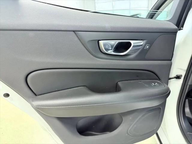 2021 Volvo S60 Momentum