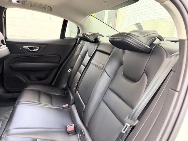 2021 Volvo S60 Momentum