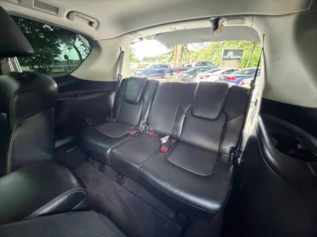 2017 Nissan Armada Platinum