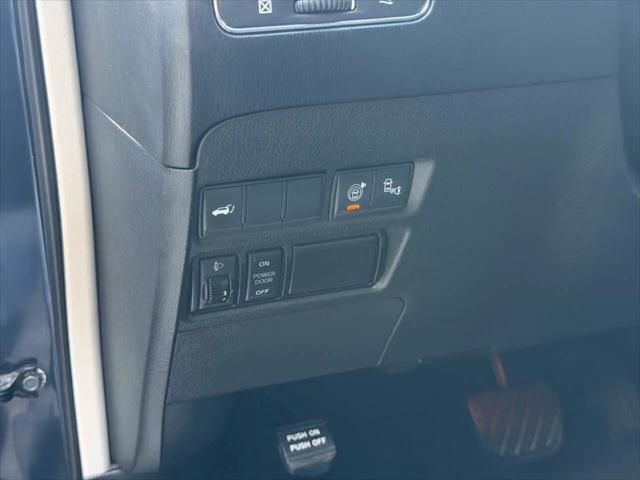 2017 Nissan Armada Platinum
