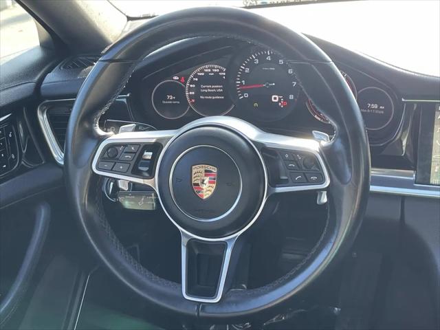 2018 Porsche Panamera 4