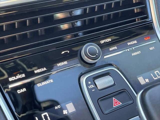 2018 Porsche Panamera 4