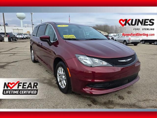 2022 Chrysler Voyager LX for sale in Sterling, IL